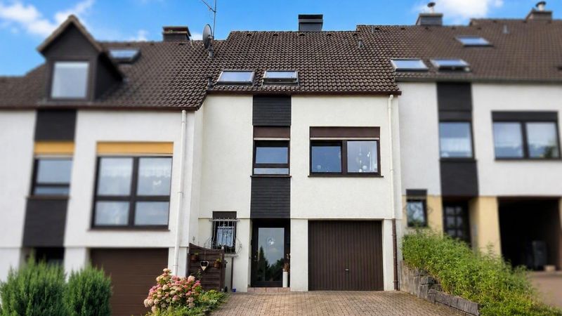 Wo die Natur Ihr Nachbar ist - Reihenmittelhaus in begehrter Wohnlage